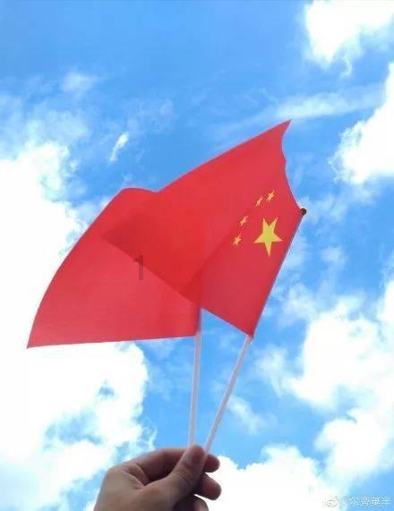 澄清结婚传言！TVB知名离巢花旦自曝与男友相处最重要，颁奖礼再失视后